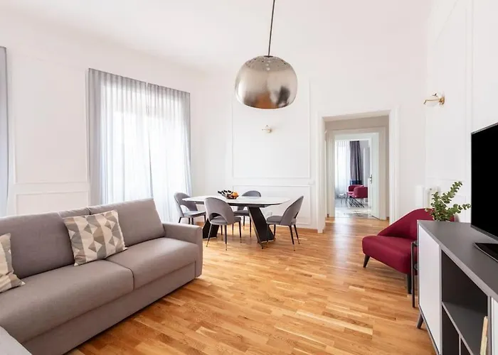 Sjr Luxury Trevi Fountain Daire *